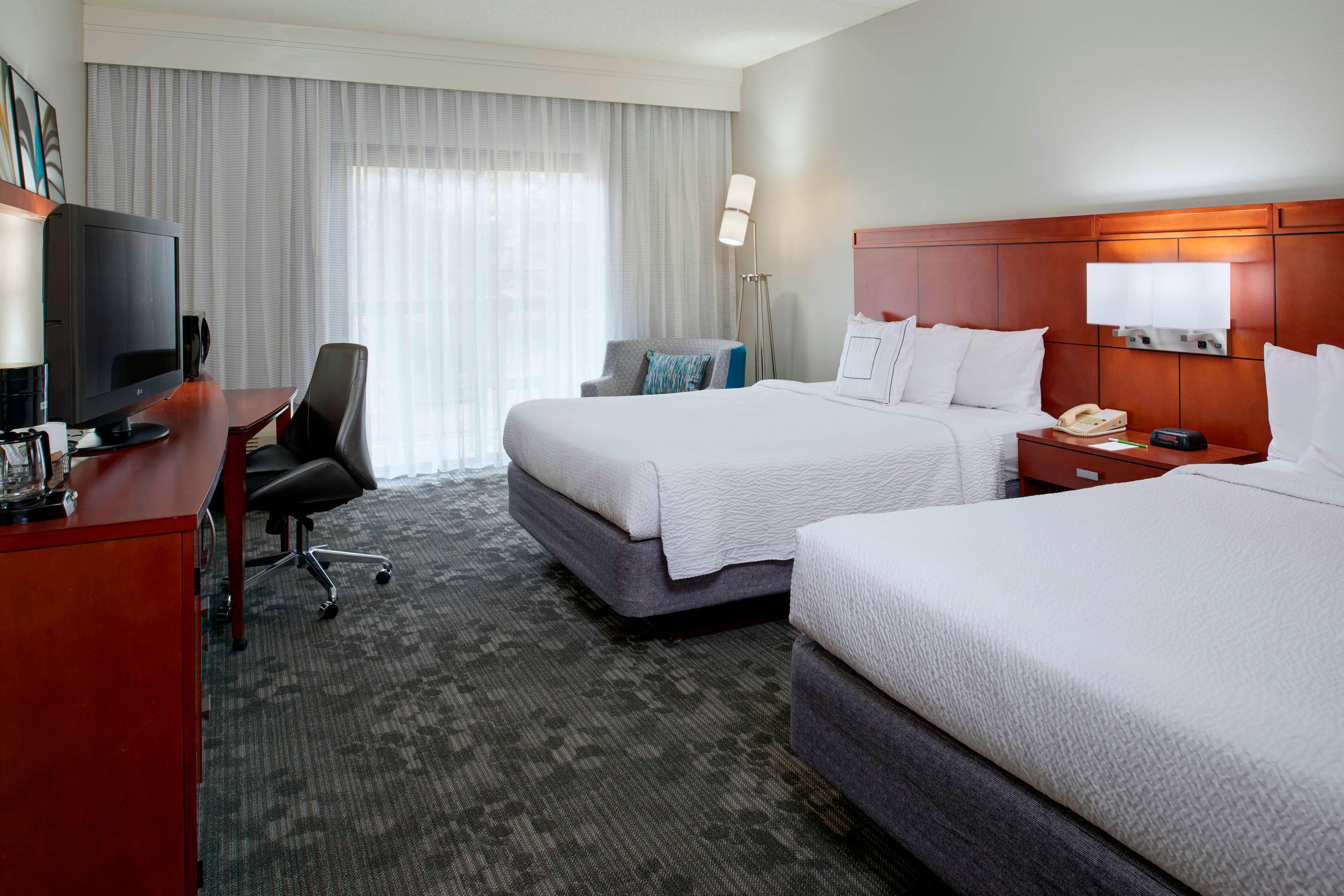 Sonesta Select Kansas City Airport Tiffany Springs Hotel Екстериор снимка