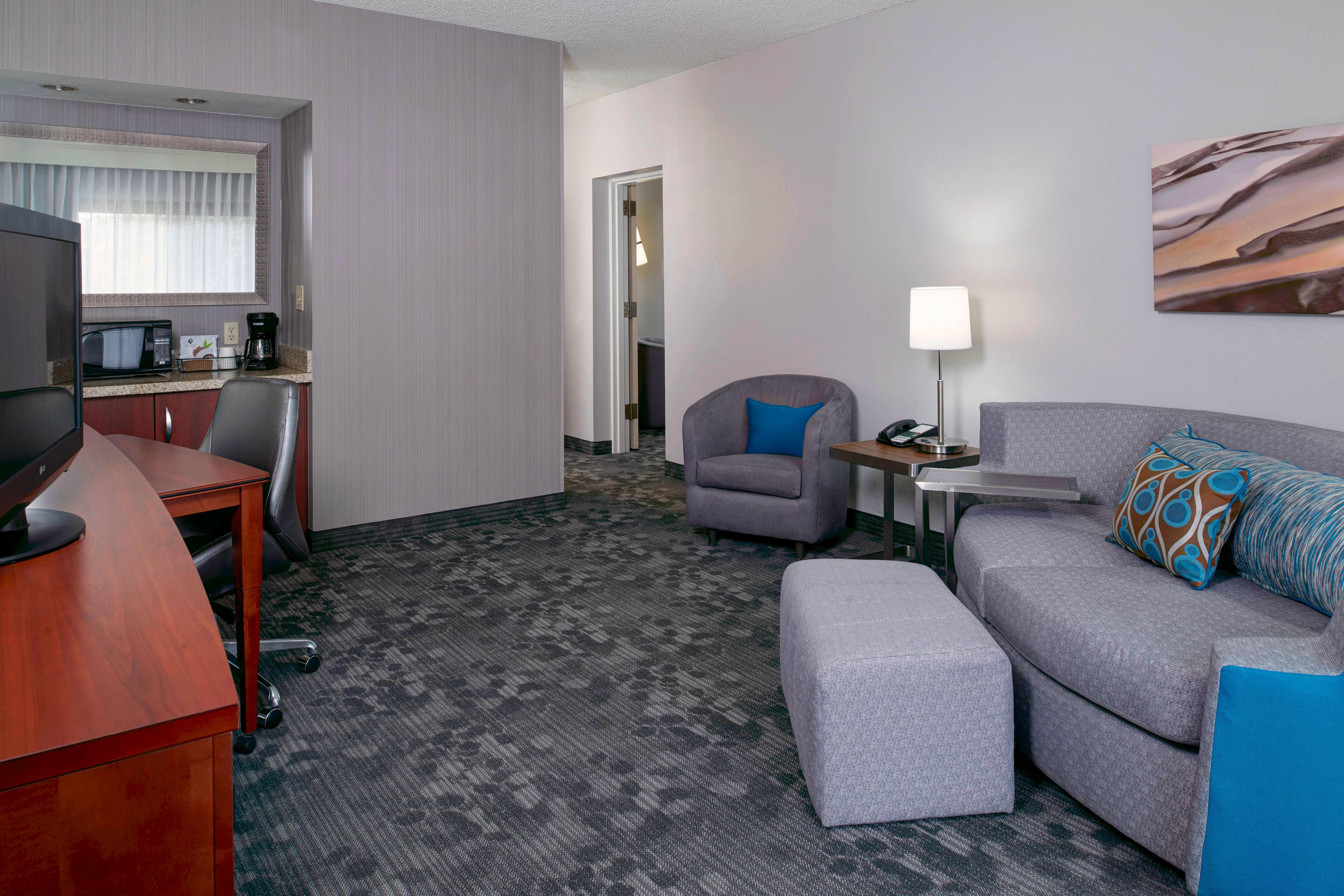 Sonesta Select Kansas City Airport Tiffany Springs Екстериор снимка