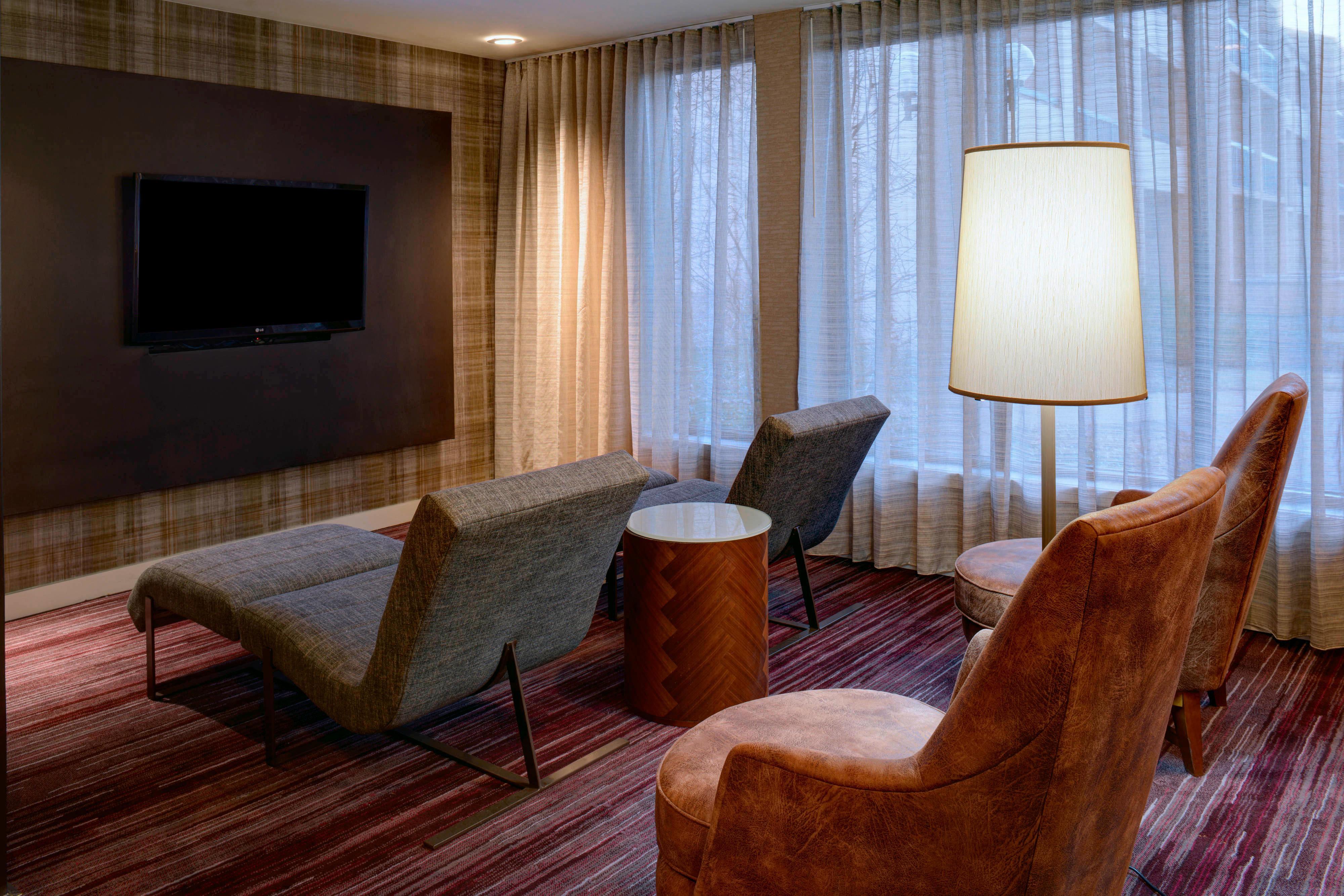 Sonesta Select Kansas City Airport Tiffany Springs Екстериор снимка